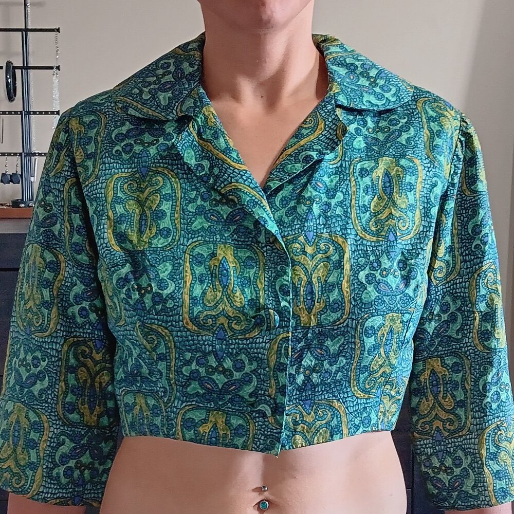 Vintage Green Yellow Blue Patterned Cropped Shirt Top Notched Collar Home Made